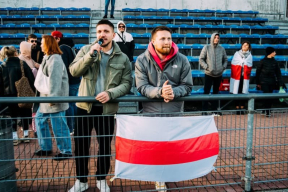 Конвейер репрессий. Аресты в Дзержинске. Сразу 50 человек названы «экстремистами», а проект Ивлина «ЧестнОК» — «формированием». Андрея Чапюка после освобождения повезли в наручниках давать показания