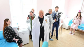 «Александр Григорьевич, вы на 100% правы!» Как чиновники изобрели идеальный ответ на любую реплику Лукашенко