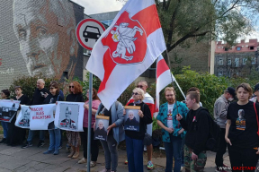 «Бяляцкі сядзіць ужо тры гады і, на жаль, мы ўсё яшчэ не бачым, чым гэта можа скончыцца»