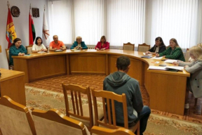 Как за собственную некомпетентность власти заставляют платить беларусов