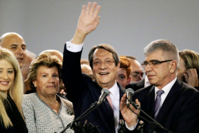 Связанные с экс-президентом Кипра кампании помогали бизнесменам Лукашенко обходить европейские санкции