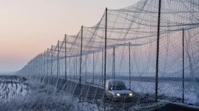 Война, 23 января. Как выглядит дорога в Харьковской области. В Пензе после атаки дронов произошел пожар на нефтебазе