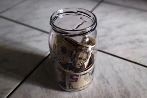 «Государство принимает всяческие меры, чтобы у людей не было никаких механизмов использовать доллары внутри страны»