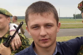 Конвейер репрессий. Бывшего милиционера осудили за желание воевать в Полку Калиновского. Житель Лиды в TikTok пожаловался на ГАИ — к нему нагрянули силовики и обнаружили «экстремизм»